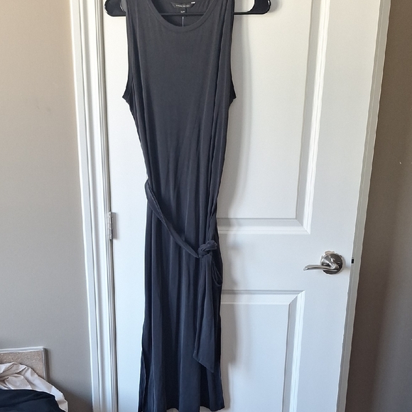 Banana Republic Dresses & Skirts - Banana Republic Charcoal Maxi Dress